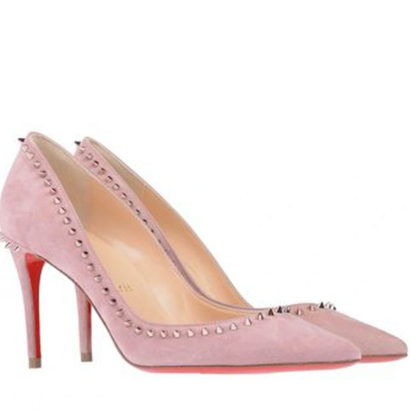 Christian Louboutin pink suede pumps. - Picture 2 of 13